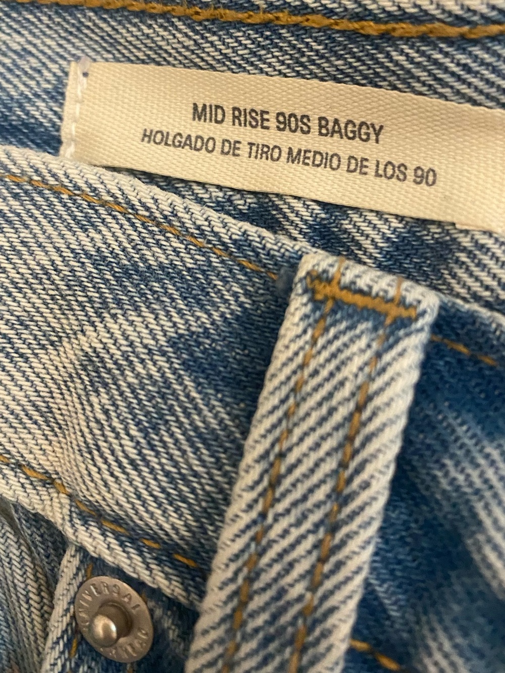 💕Universal Thread Jeans💕 - Picture 5 of 7